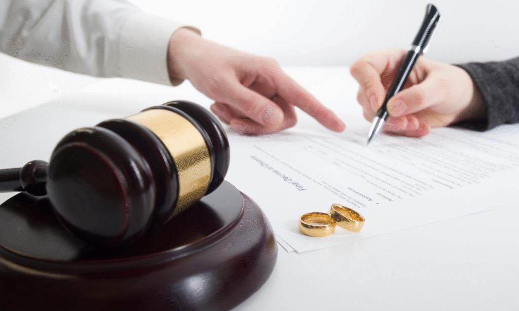 Podział wspólnego majątku po rozwodzie – co warto wiedzieć