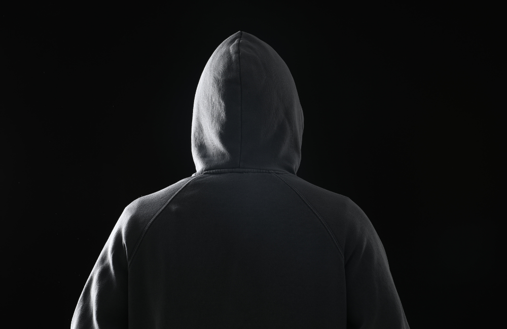 Obrona konieczna - kiedy prawo pozwala bronić się przed napastnikiem bez odpowiedzialności karnej?